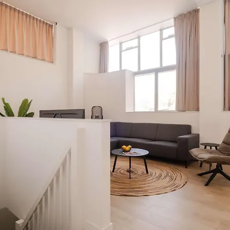 Spacious Duplex In Centre With Free Parking * Róterdam